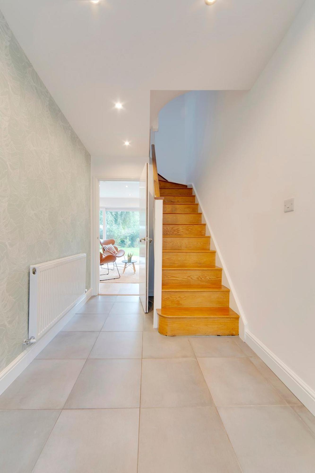 Pass The Keys 49 Byron Square Modern And Spacious 3 Bed Home With Free Parking CBG Екстериор снимка
